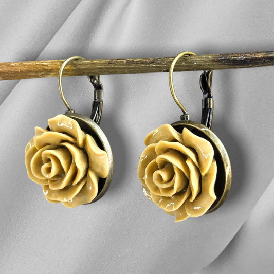 Autumn roses bronze earrings in vintage style
