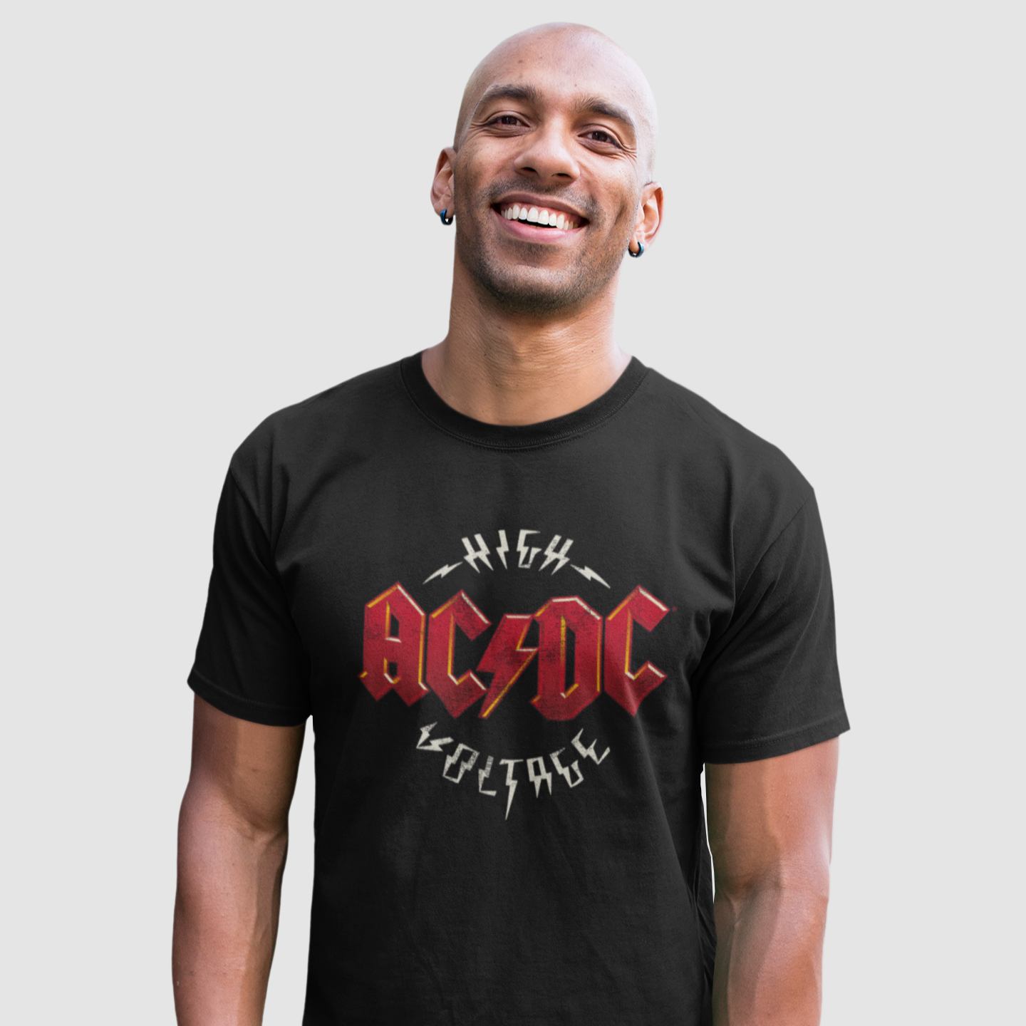 AC/DC T-shirt - AC/DC High Voltage: Black / L