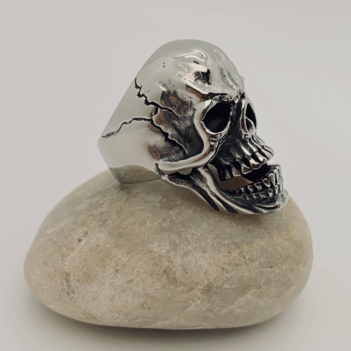 MJ/MR/GT - High Quality Men's Stainless Steel Skull Rings
