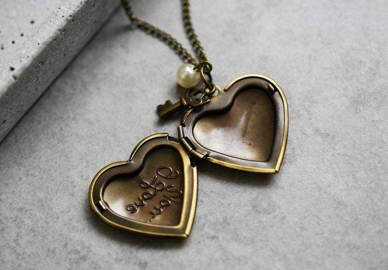 Personalised Heart Photo Medallion Key Pendant