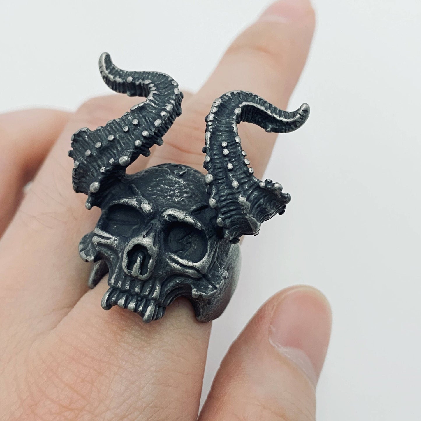 MJ/MR/GT - High Quality Men's Stainless Steel Skull Rings