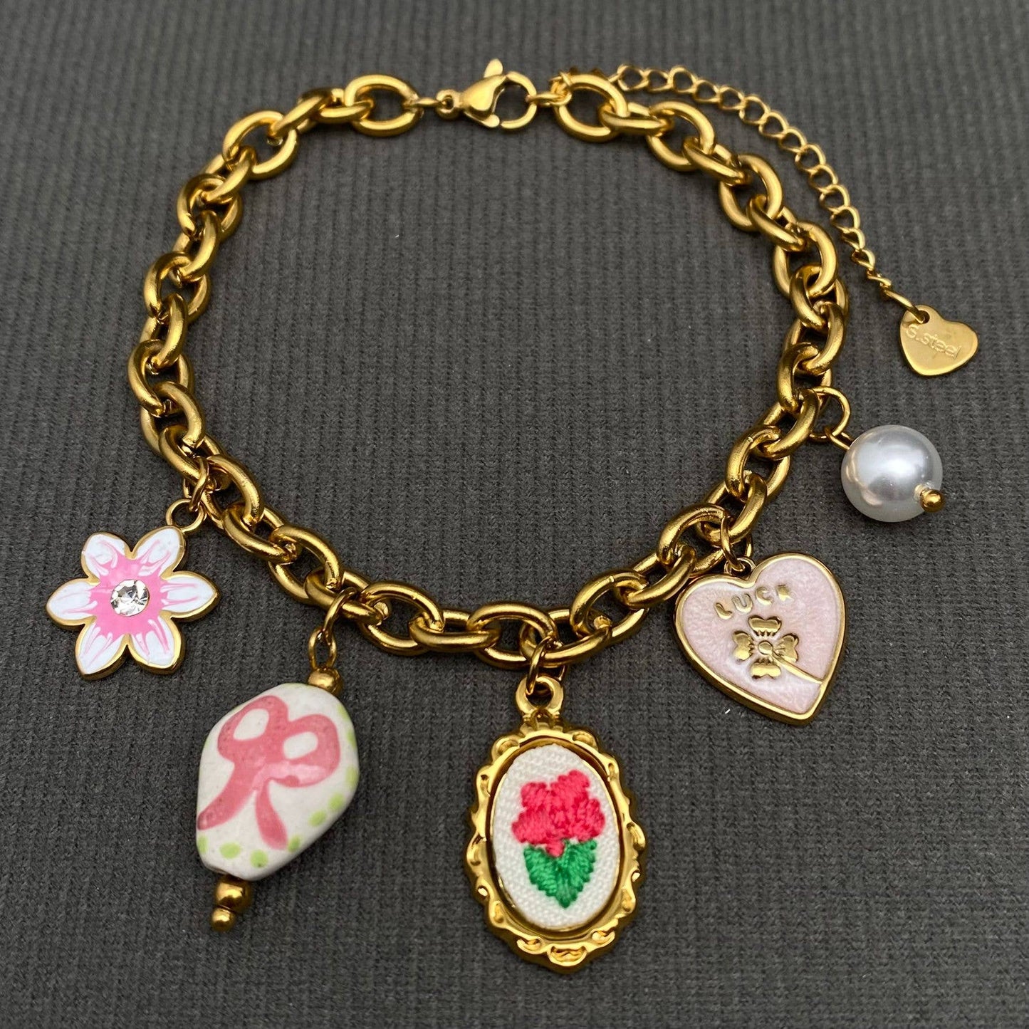 Rosa Blume 18K vergoldetes Edelstahlarmband