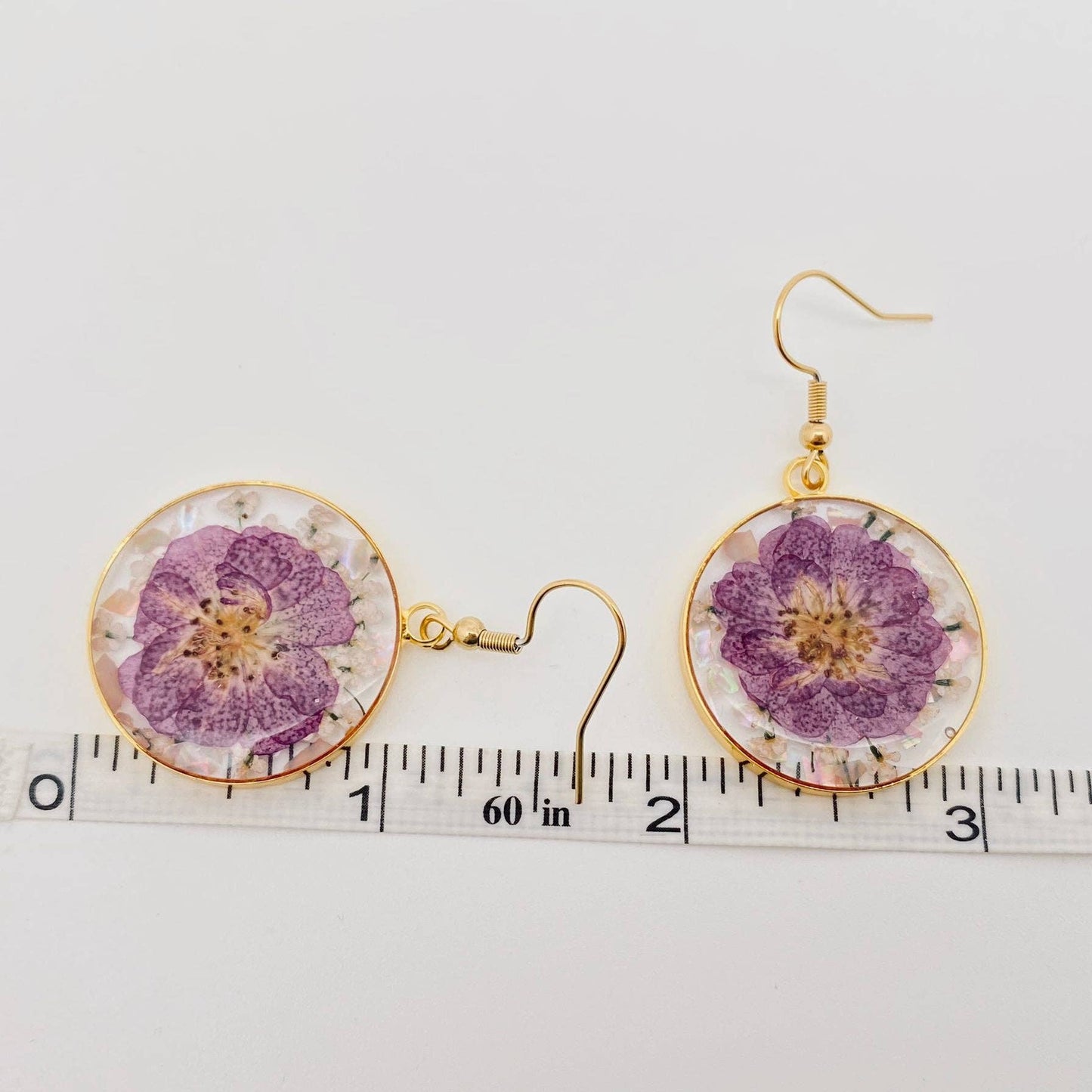 Roses & Queen Anne's Lace Flower Round Charm Earrings - PDF