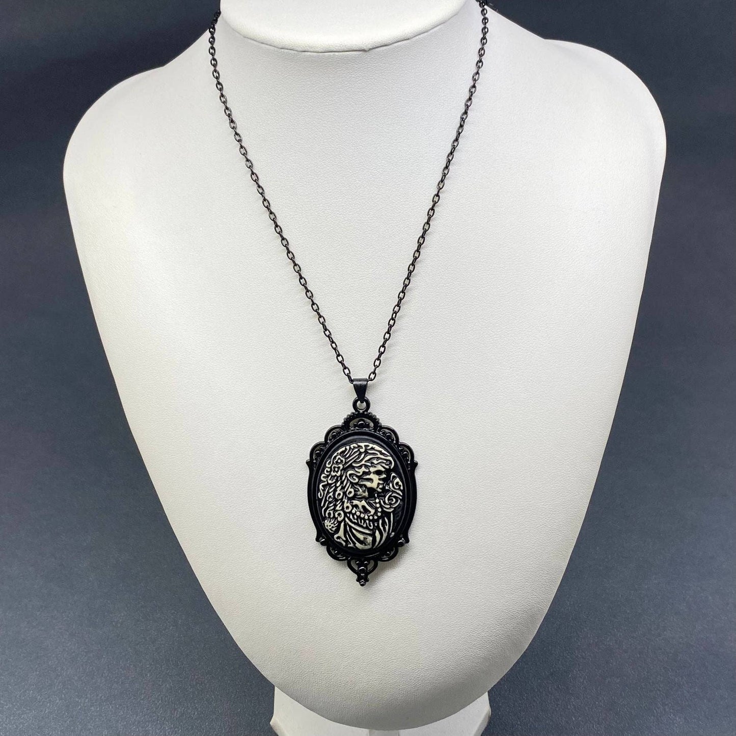 Gothic Style Pendant Black Necklace