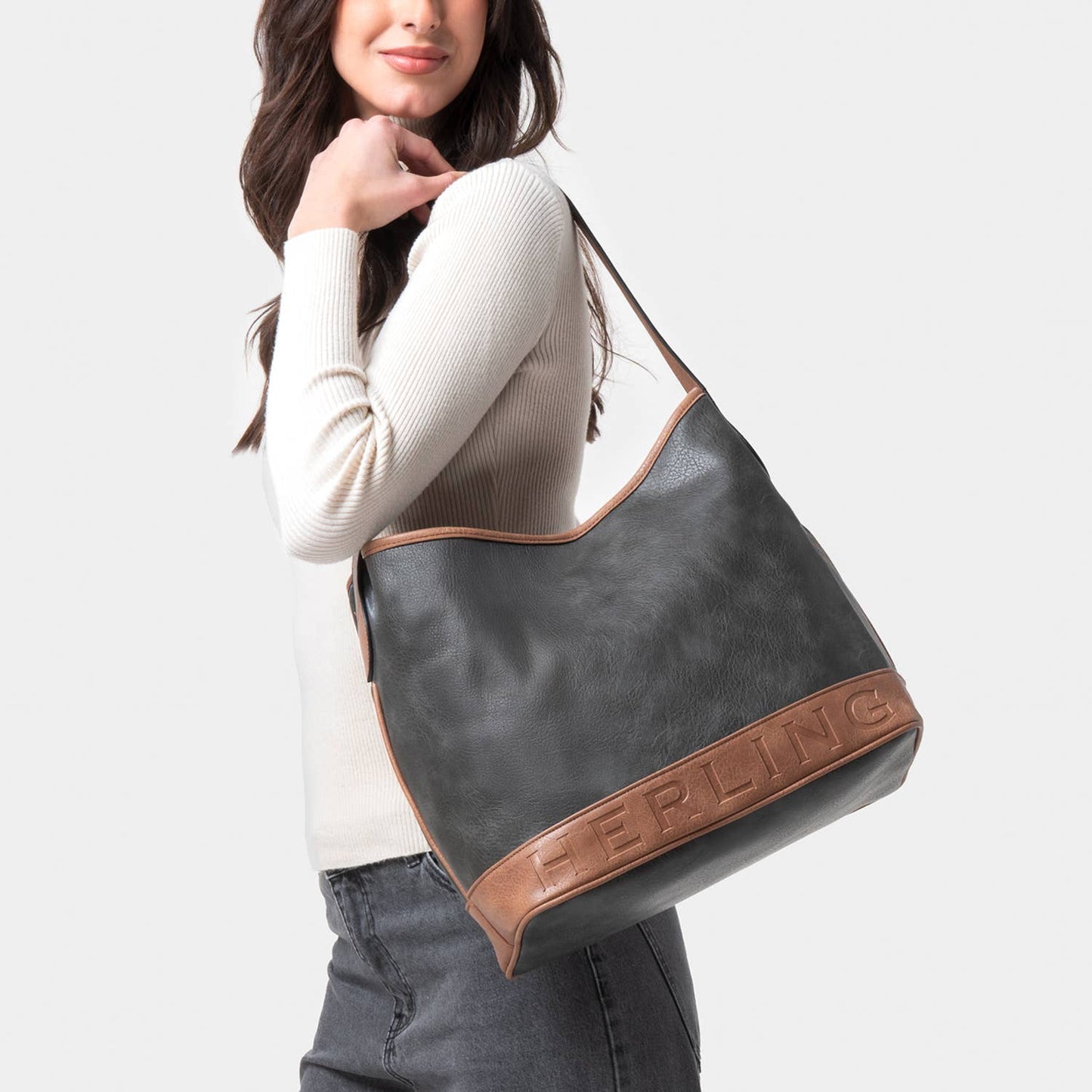 Quincy: COFFEE BROWN