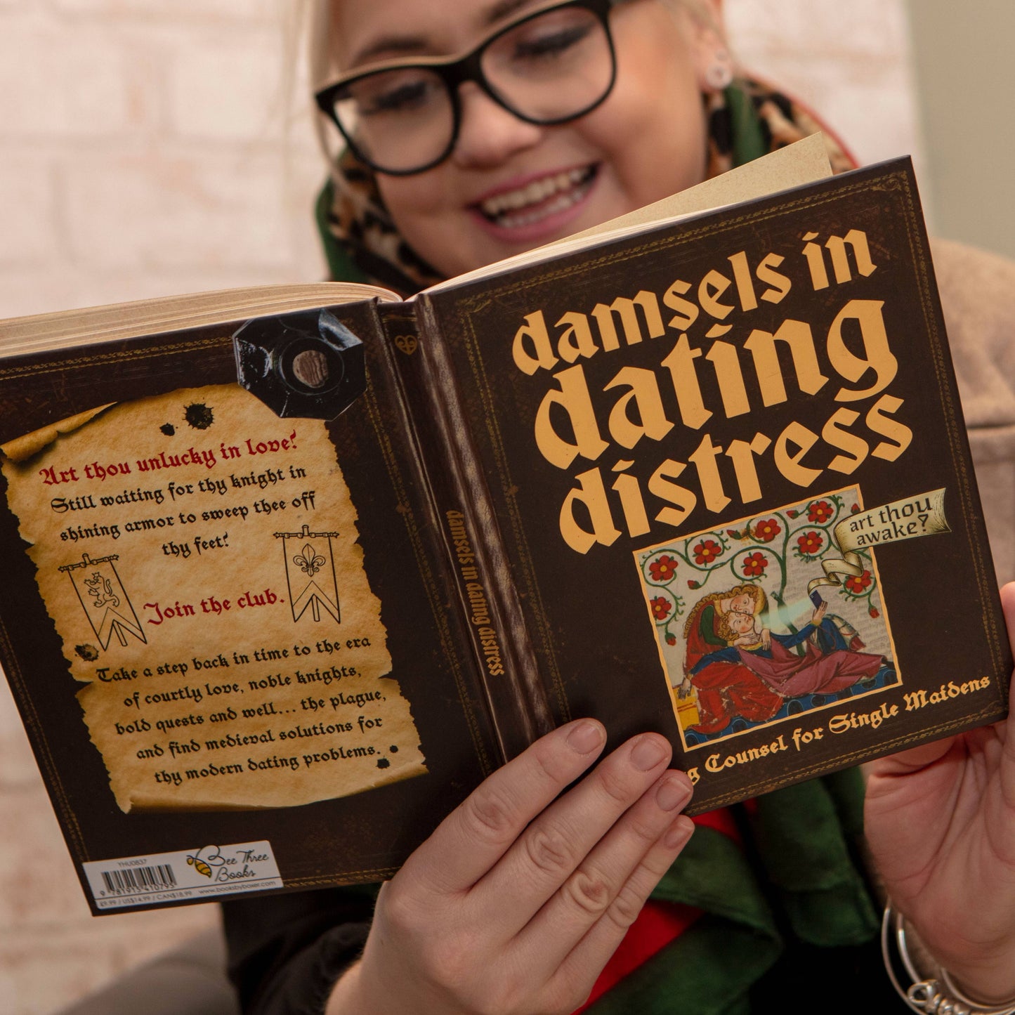 Damsels In Dating Distress - Gift Book