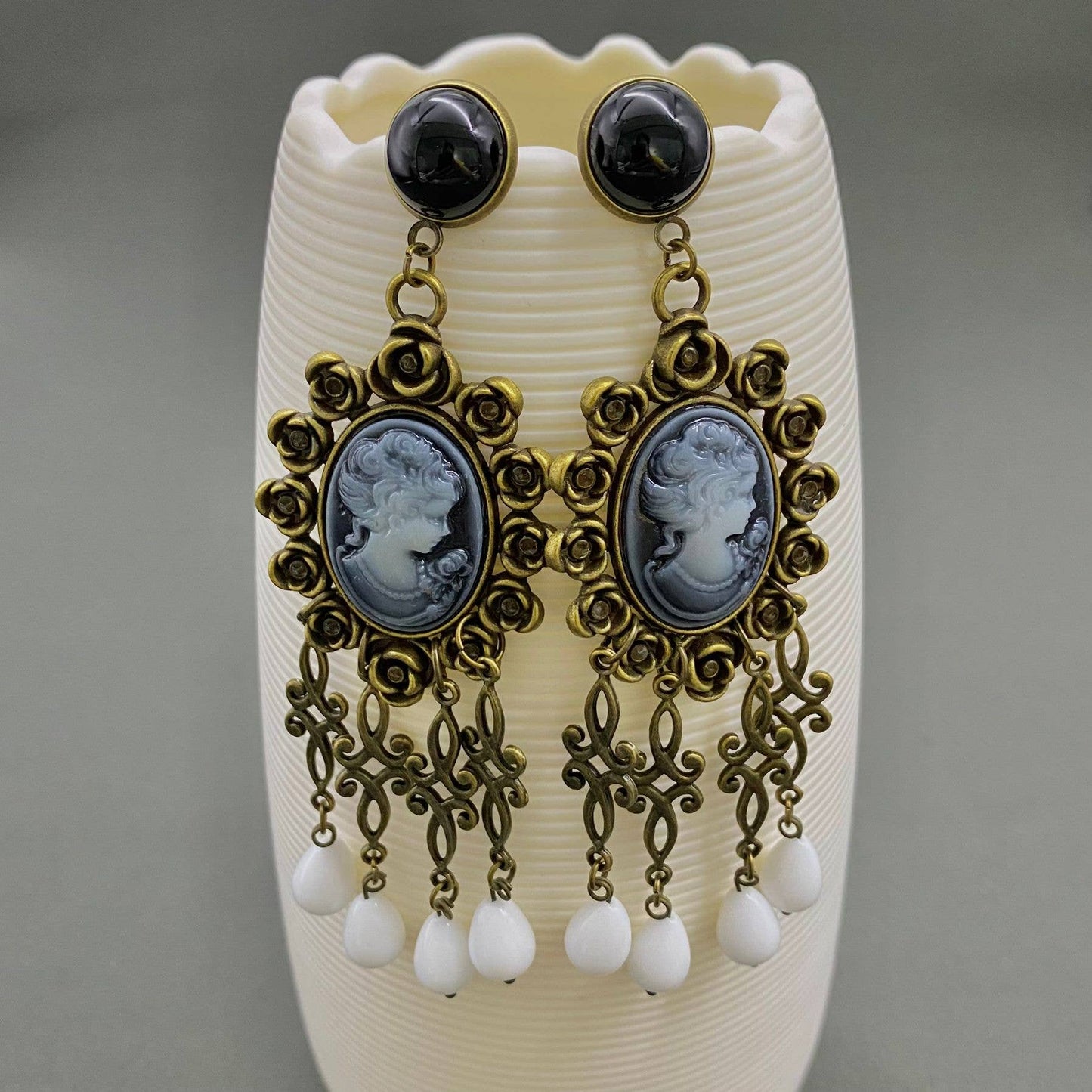 Vintage Cameo Queen Dangle Earrings