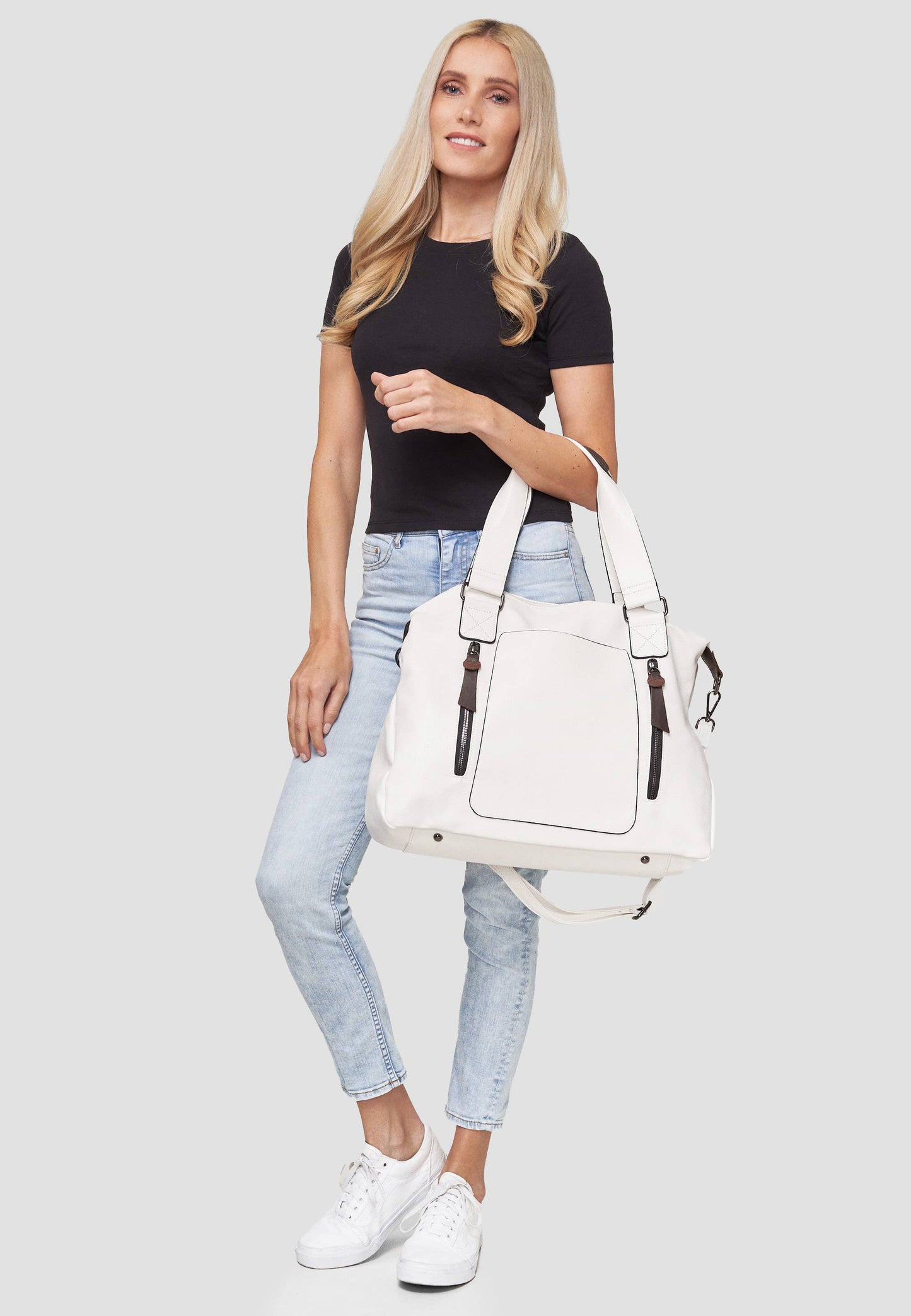 Shopper 'COLMA' - with many compartments and extra space: Black