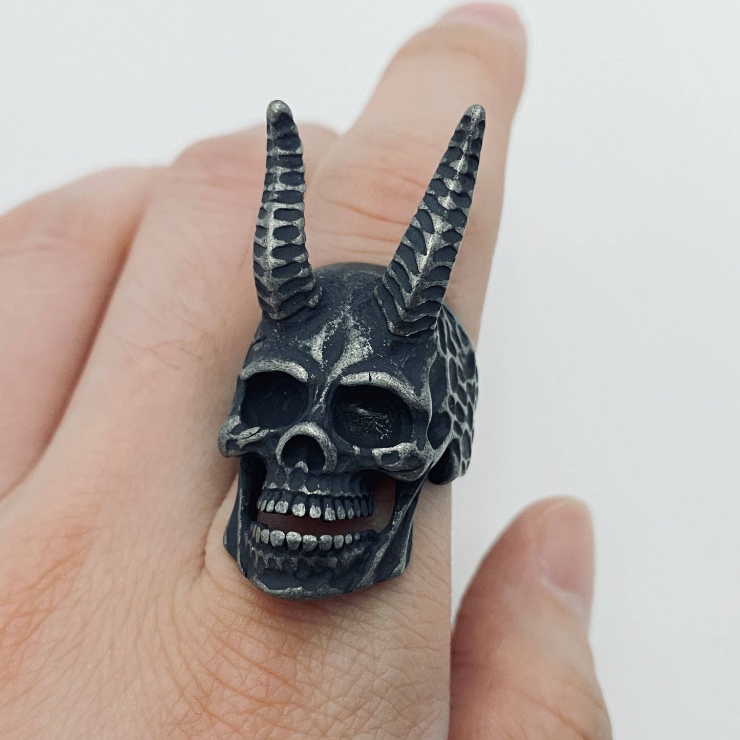 MJ/MR/GT - High Quality Men's Stainless Steel Skull Rings
