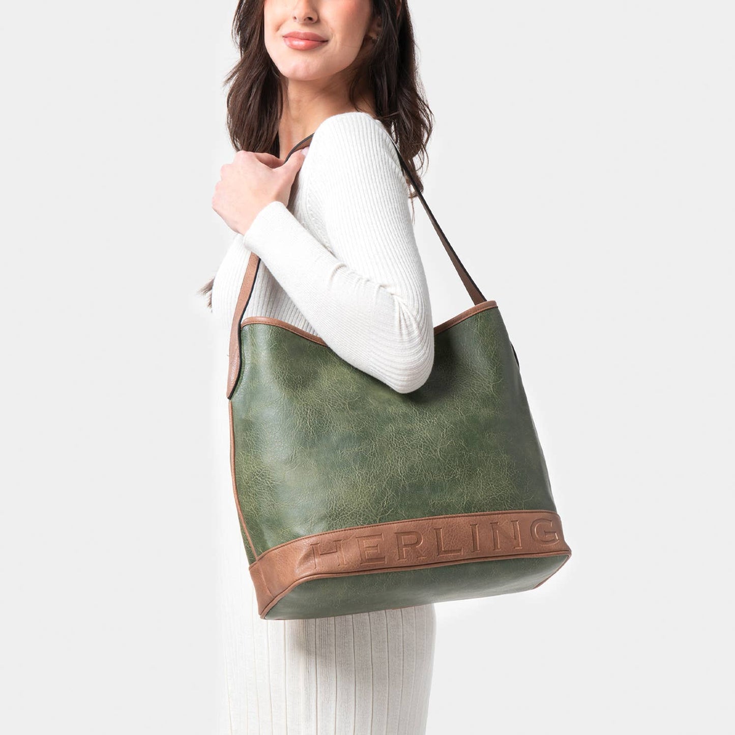Quincy: PEWTER GREEN