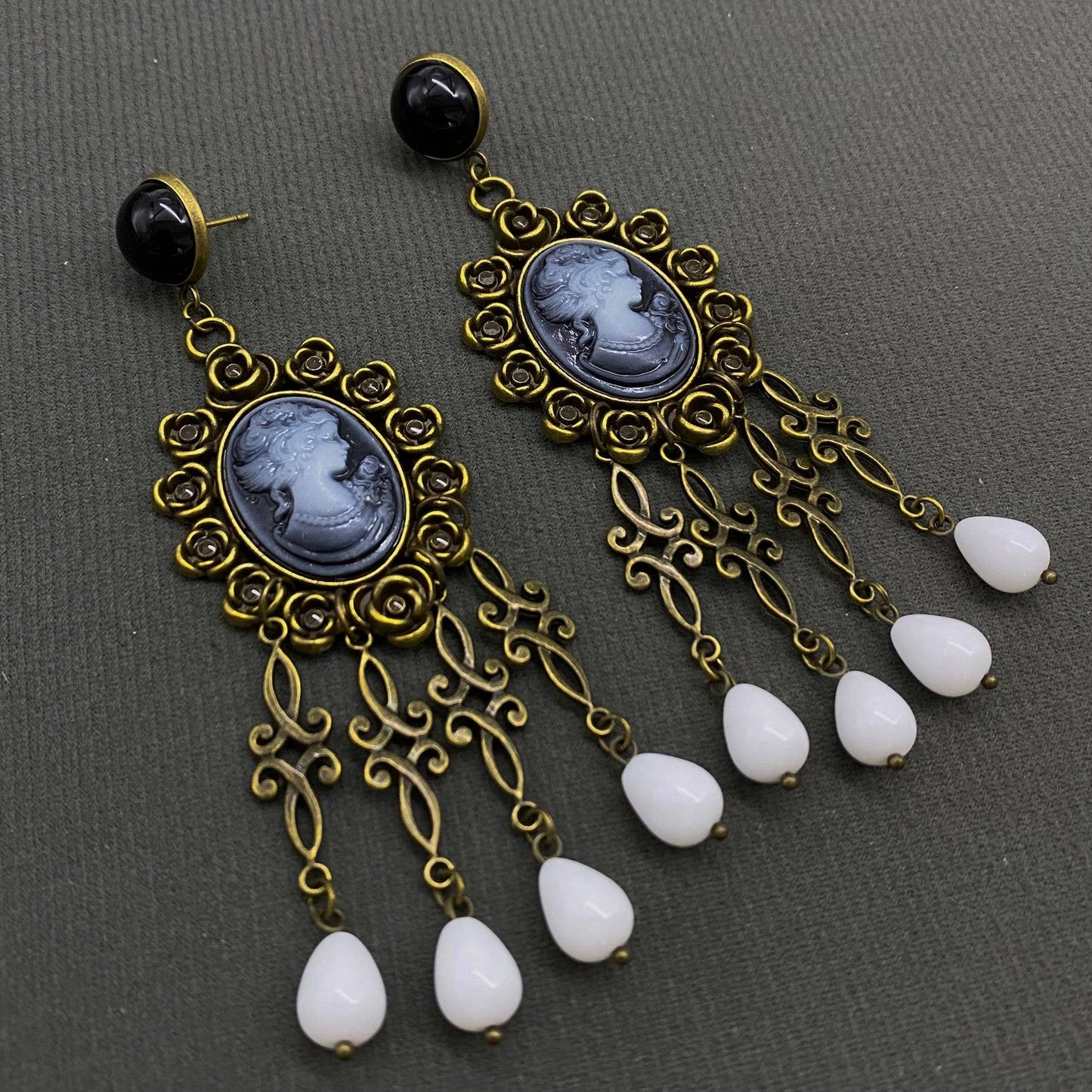 Vintage Cameo Queen Dangle Earrings