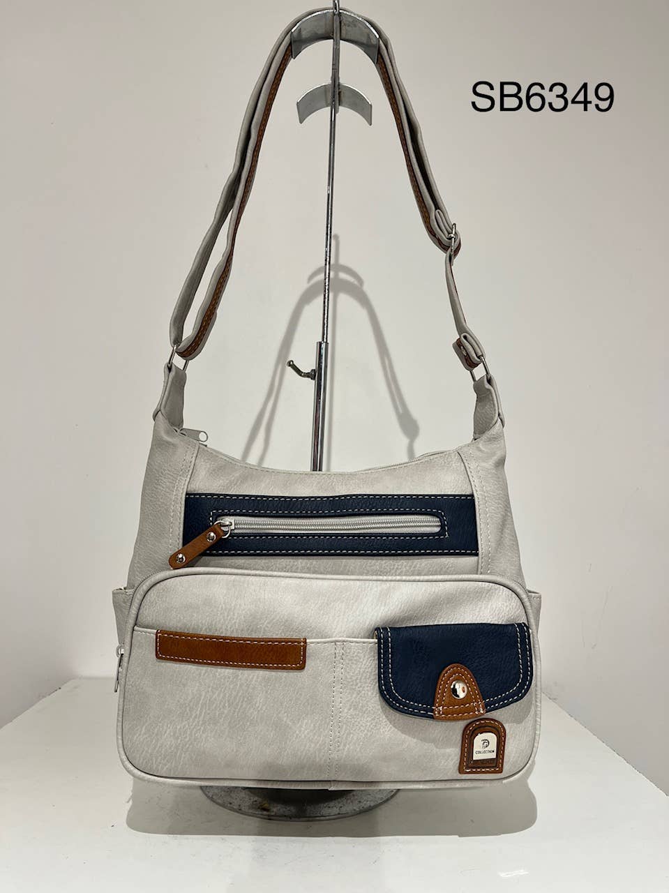 Vintage shoulder bag