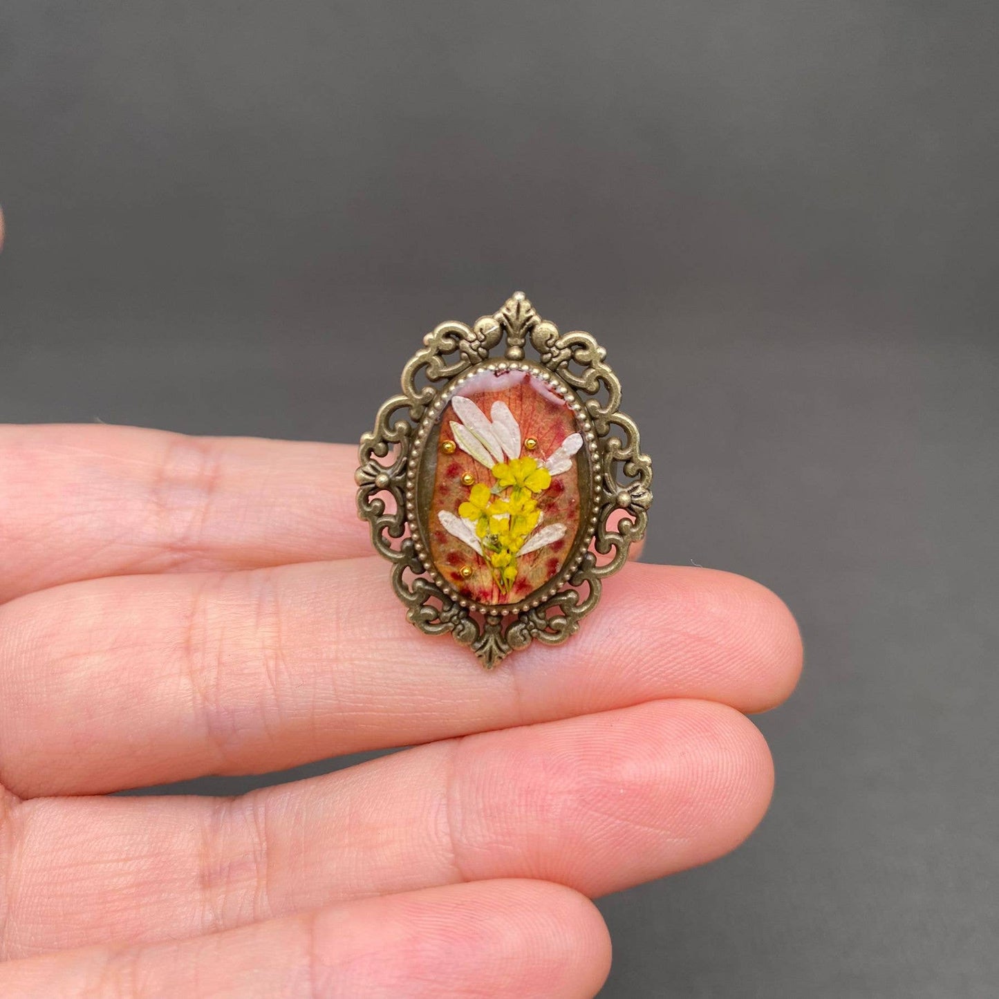 Vintage Dried Flowers Adjustable Ring