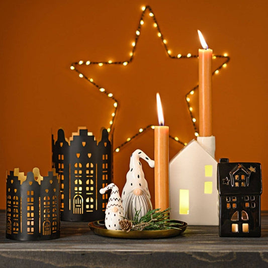 Taper candle natural color throughout Ø 2x18 cm burning time approx. 8 hours.