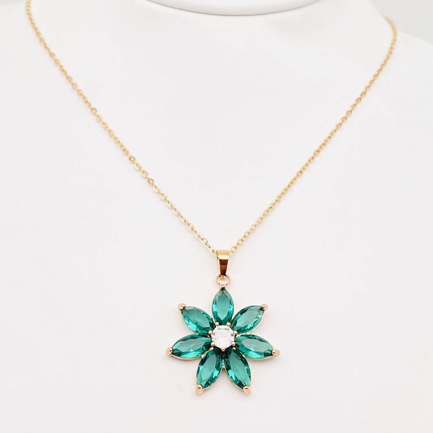 Green Zircon Pendant Stainless Steel Necklace: 6#