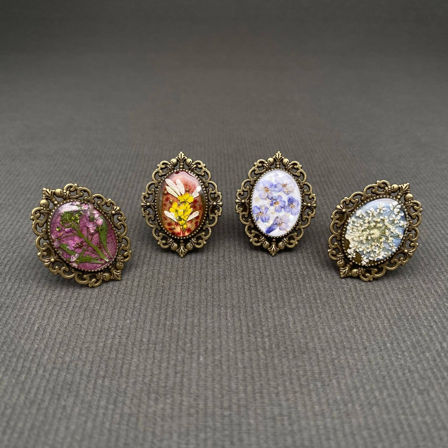 Vintage Dried Flowers Adjustable Ring