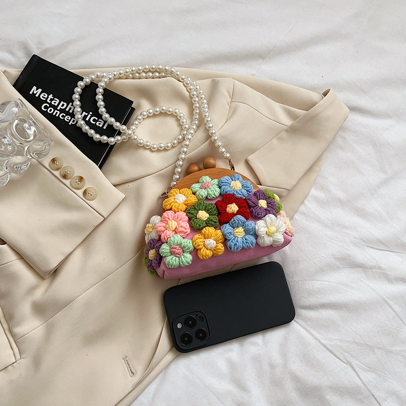 Handmade Knitted Flower Shell Bag With Wooden Clasp And Artificial Pearl Chain Strap Elegant Crochet Crossbody For Women