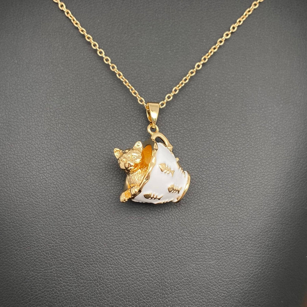 Various Styles of Small Animals In A Teacup Charm Necklace