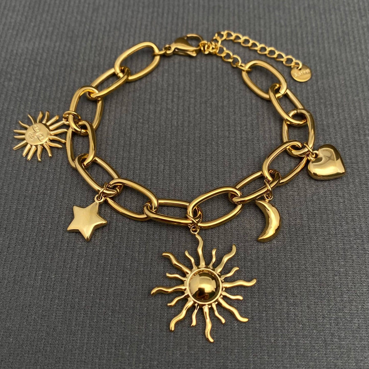 Sun Plain Star 18K Gold Plated S.Steel Bracelet