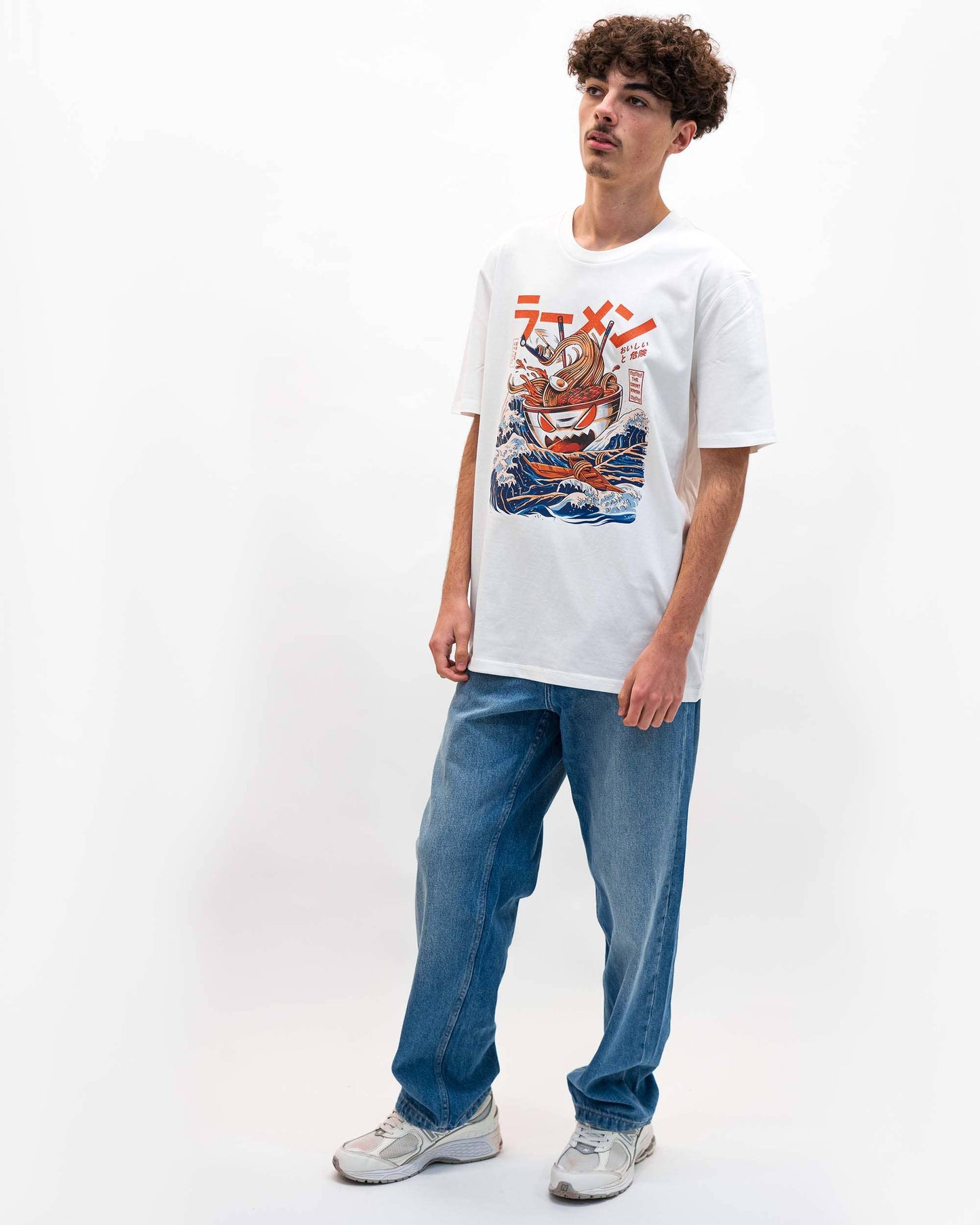 The Great Ramen Of Kanagawa Tee - Manga Tee: L