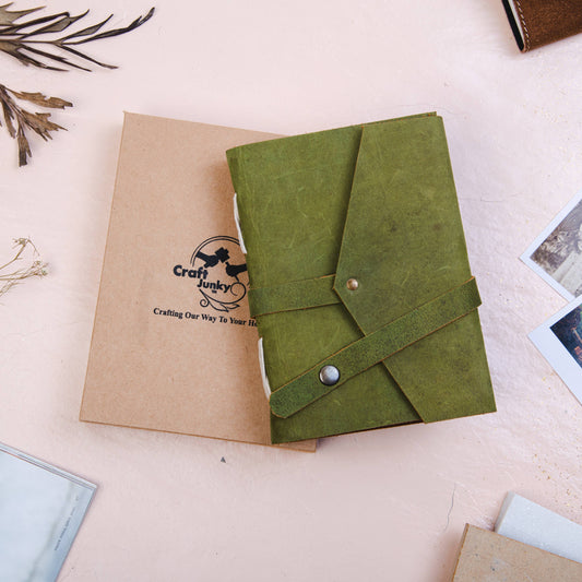 Leather journal diary with Unruled/Ruled page Travel journal: Unlined