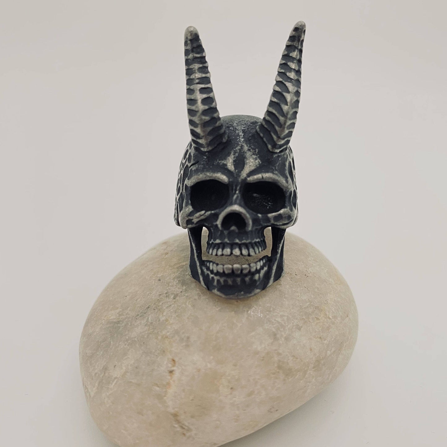 MJ/MR/GT - High Quality Men's Stainless Steel Skull Rings