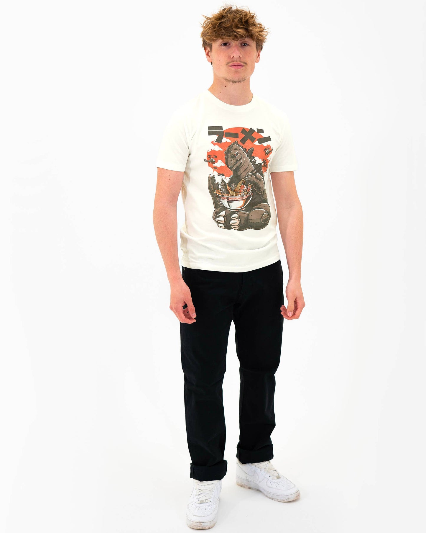 Kaiju's Ramen T-shirt - Japanese Manga Illustrated T-Shirt: L