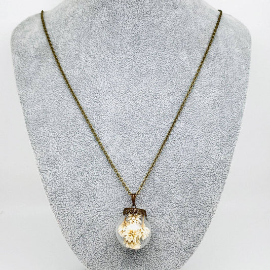 Dried Flowers Floral Ball-shaped Charm Pendant Necklace -PDF: Chrysanthemum parthenium
