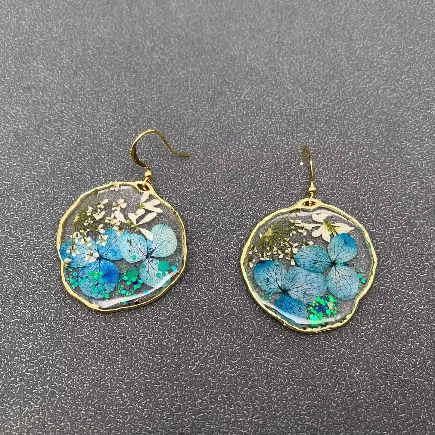 Blue Hydrangea White Queen Anne's Lace Dangle Earrings - PDF