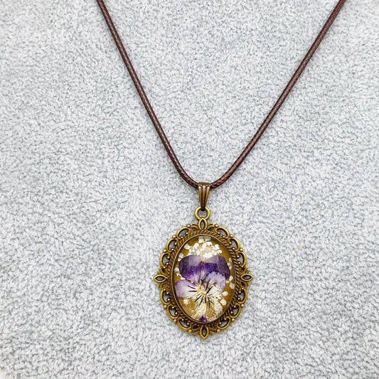 Palace Style Dried Flowers Floral Vintage Charm Necklace-PDF: Wild pansy & Queen Anne's Lace