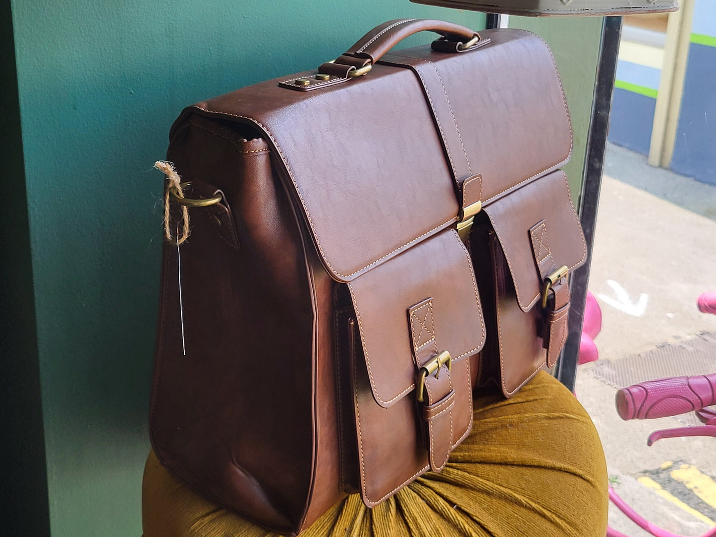 Vintage briefcase bag